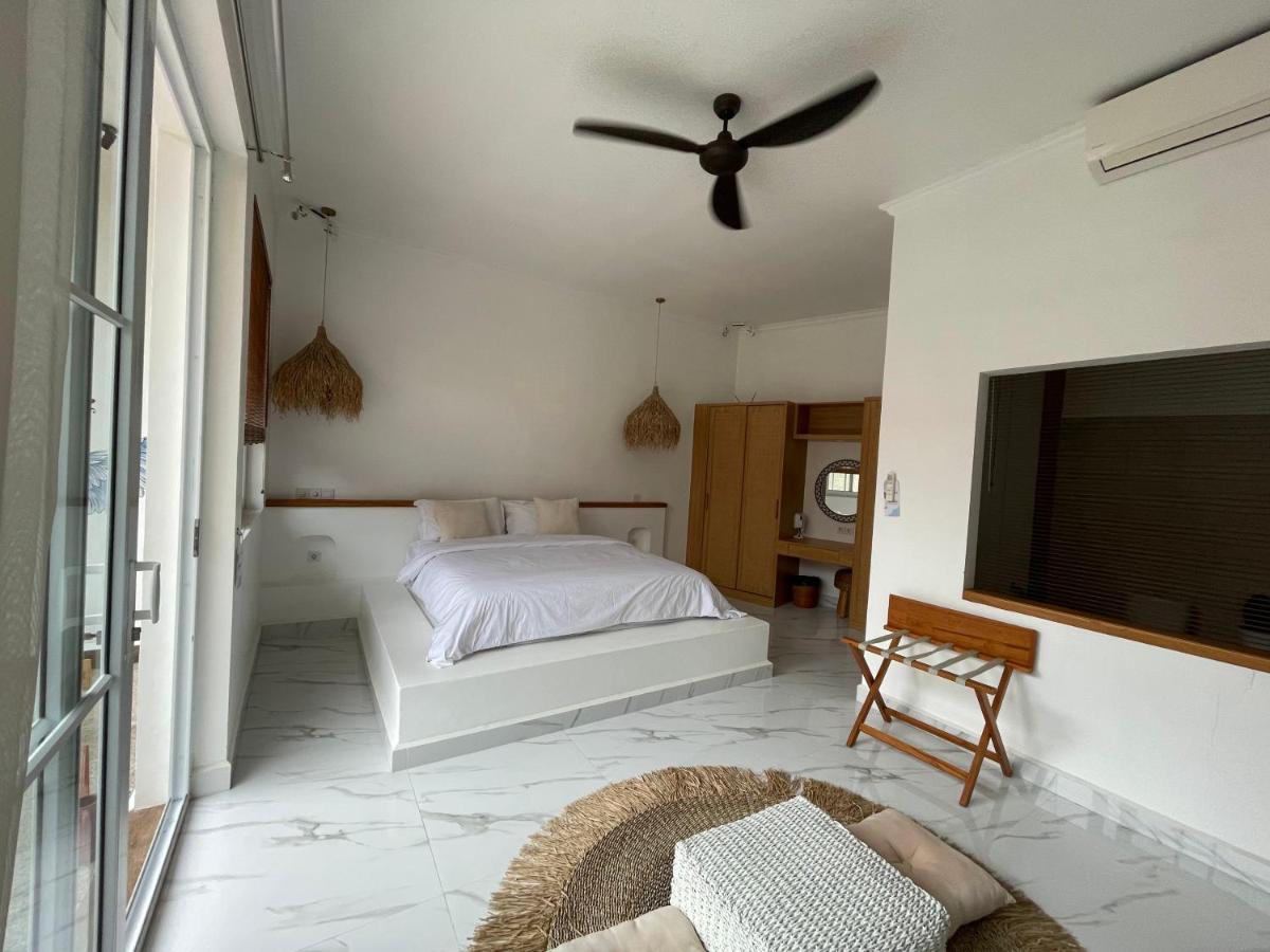 Keramas Moonlight Villa Exterior photo